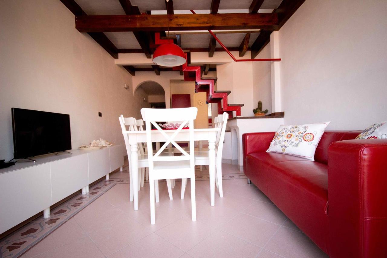 La "Casetta Rossa Del Borgo" Tropea Exteriör bild